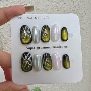 Fairy Mushroomcore Butterfly Green Cateye and Chrome Press On Nails Size Small